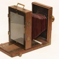 Chambre photographique en bois 13X18 pliable